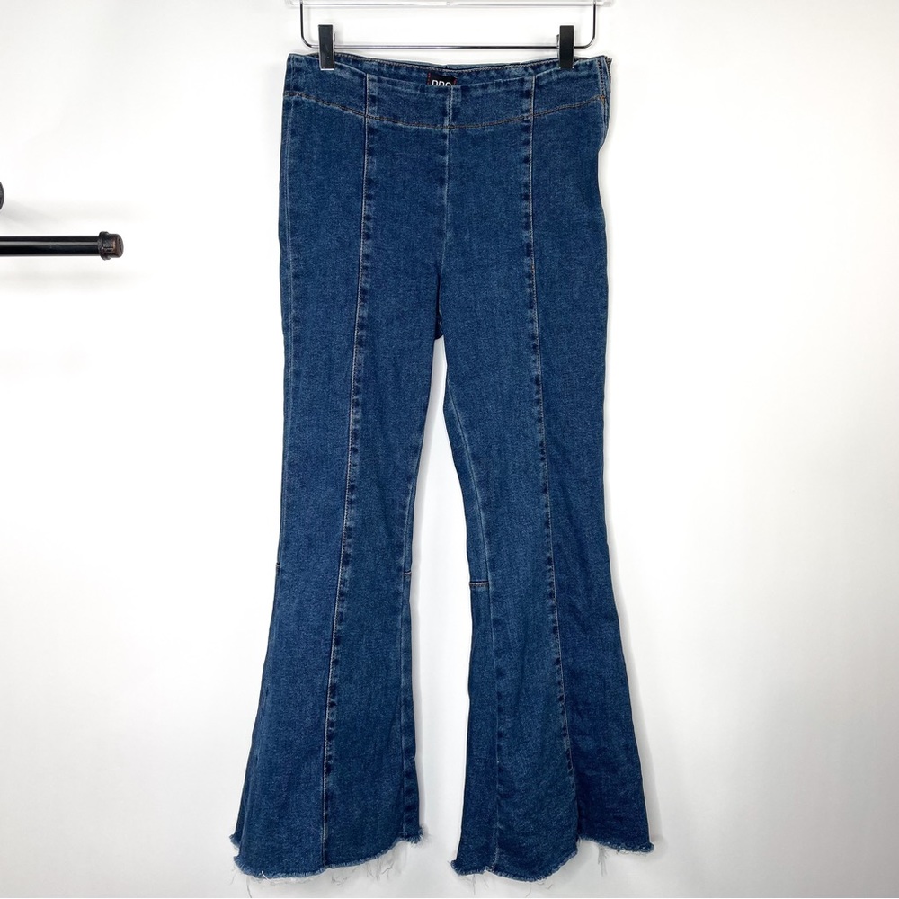 BDG Flare Leg Jeans with Front Seam Size 28